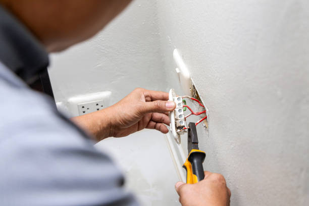 Best Electrical Installation Contractor  in Watertown, MN
