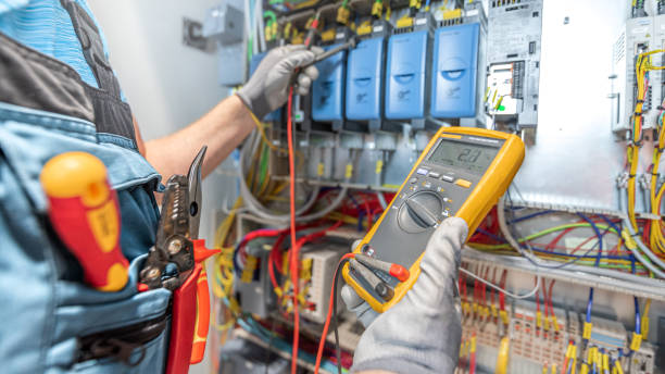 Best Affordable Emergency Electrician  in Watertown, MN